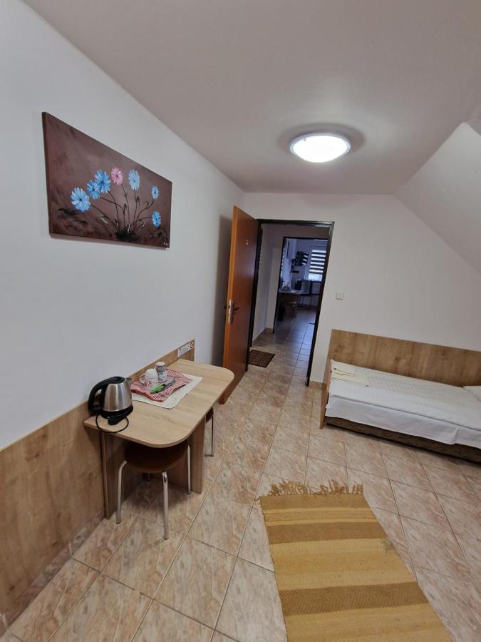 Penzion Solna Jaskyna Turčianske Teplice Exterior foto